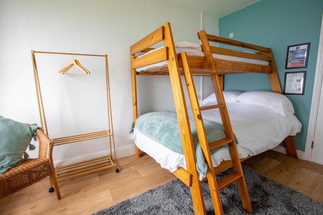 Oa Surf Club Bed and Breakfast Bude Buitenkant foto