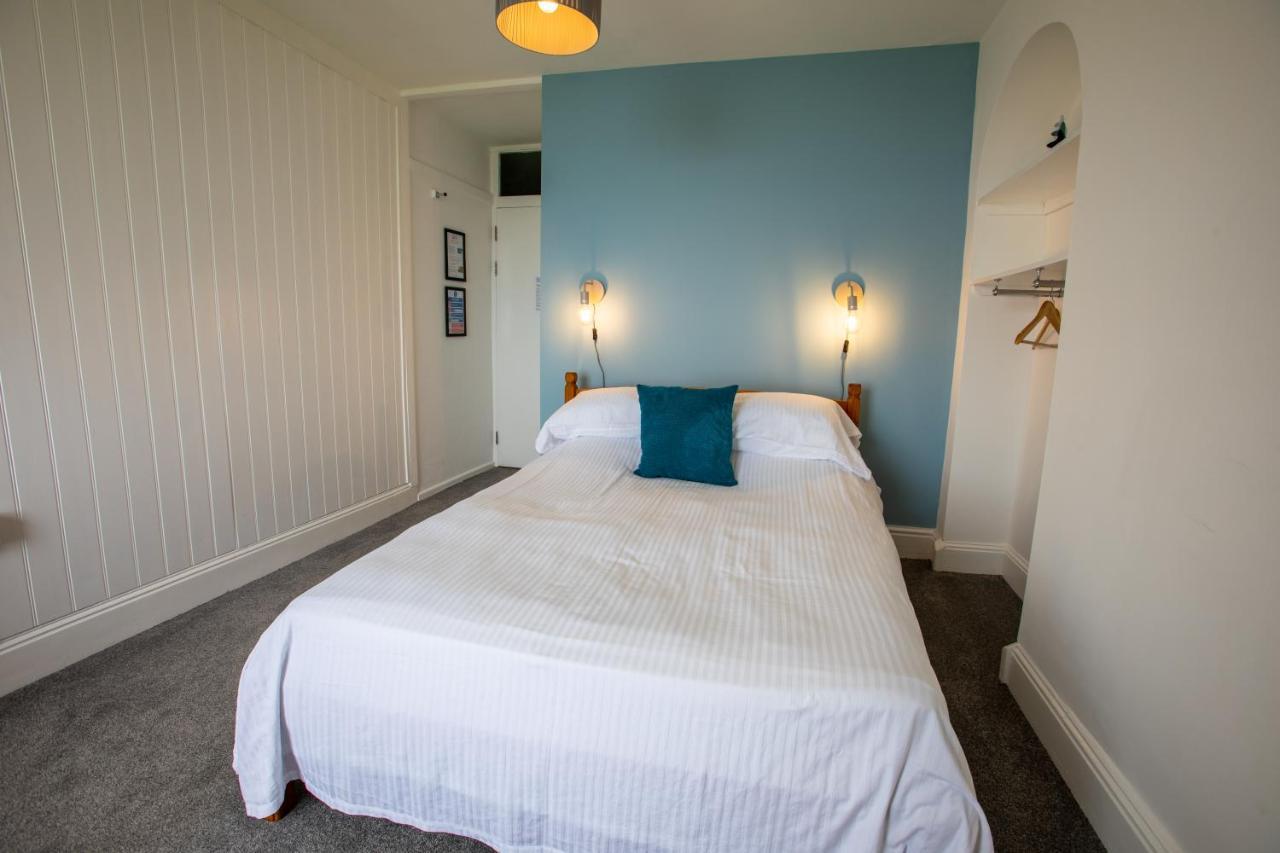 Oa Surf Club Bed and Breakfast Bude Buitenkant foto