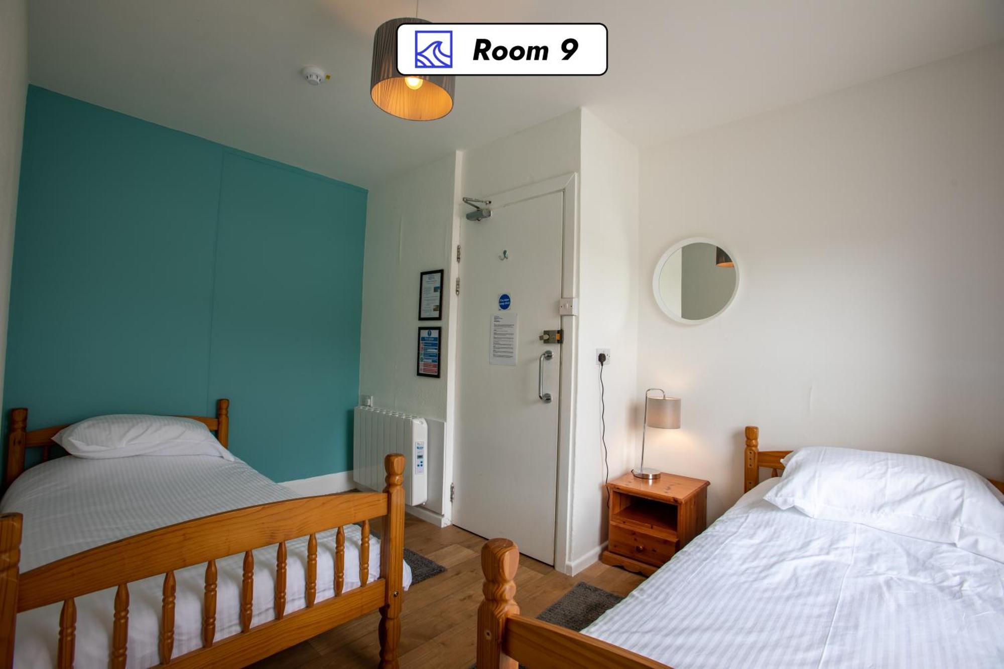 Oa Surf Club Bed and Breakfast Bude Buitenkant foto
